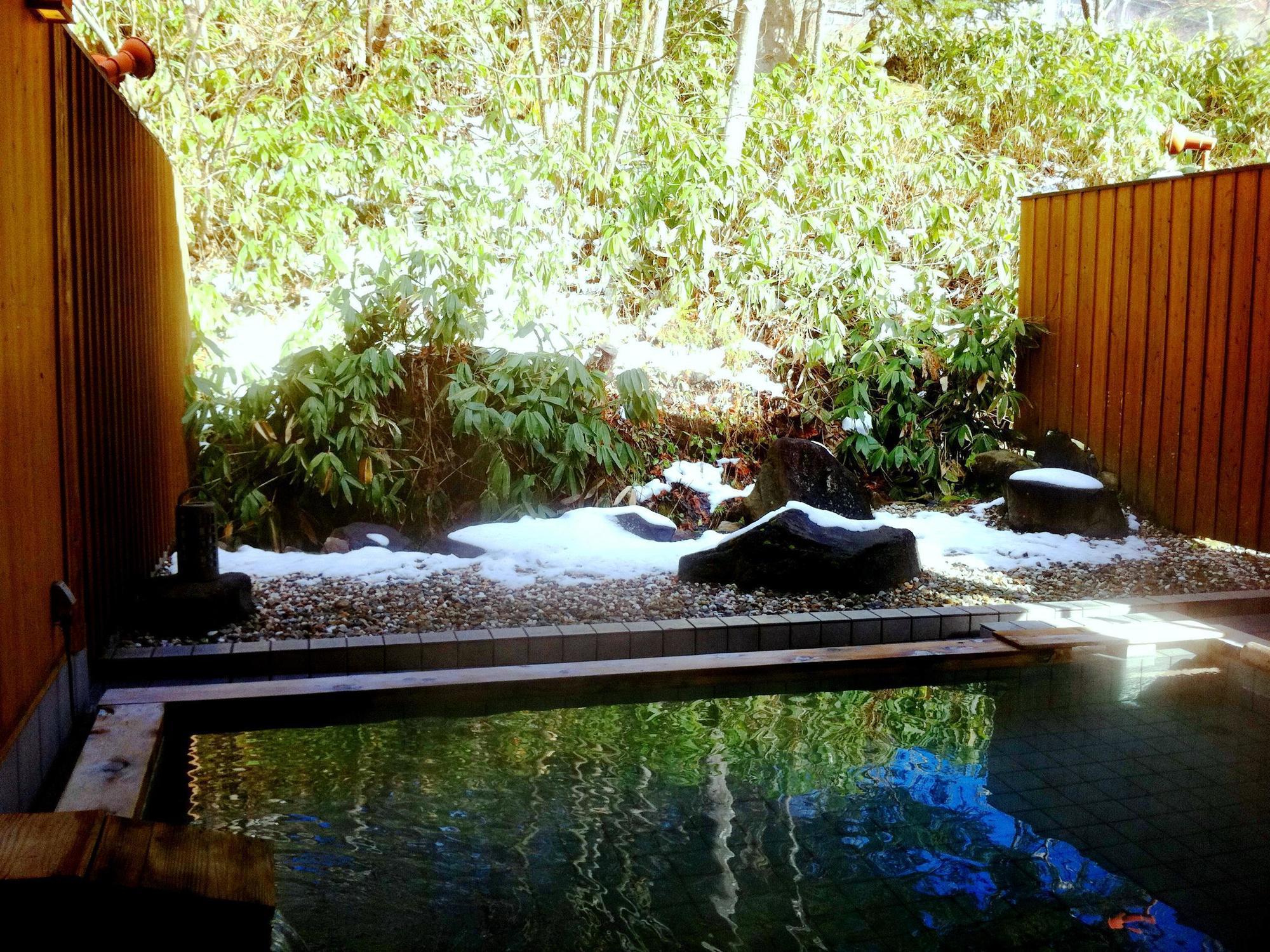 Condominium Hotel Naeba West Yuzawa  Exterior foto